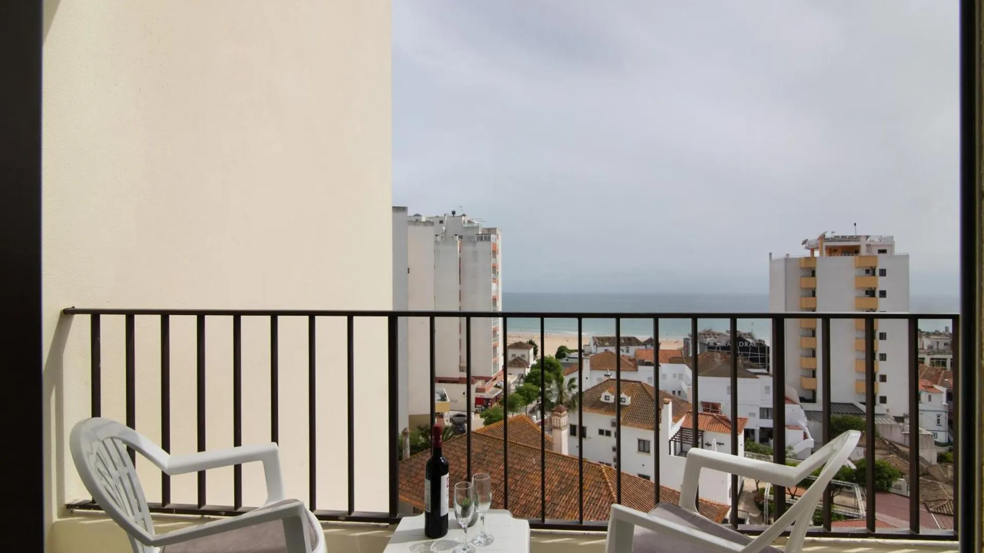 Quaint Beach View - Praia Da Rocha Portimão